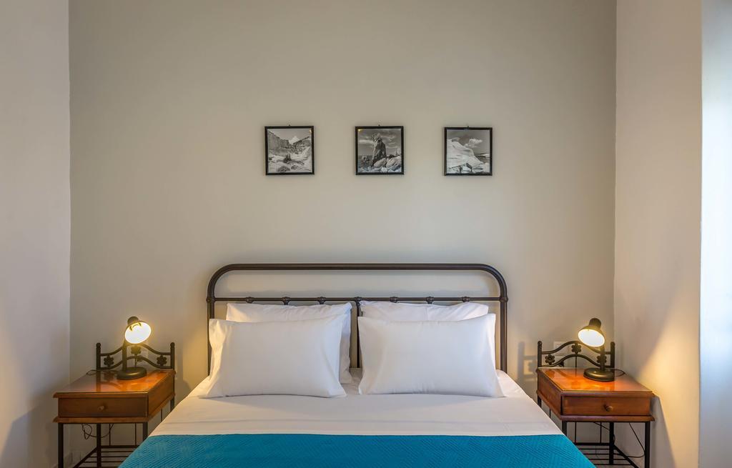 Hotel Delfini Adamantas Eksteriør billede